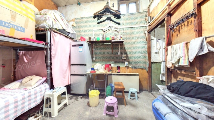 佘家胡同二手房实景图