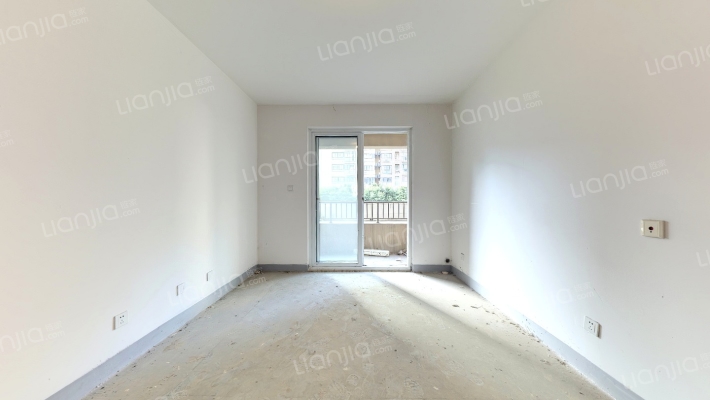 招商依山溪谷花园东苑二手房实景图