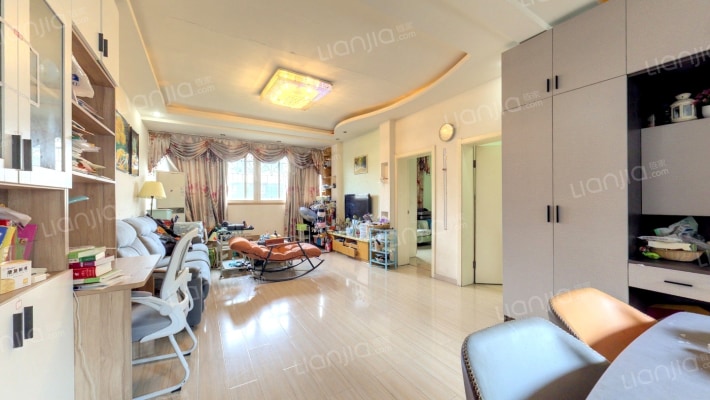 光荣西路70号二手房实景图