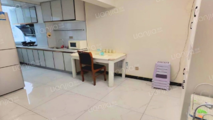 大街小区二手房实景图