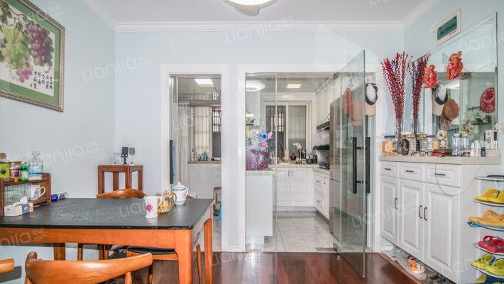 罗山四村二手房实景图