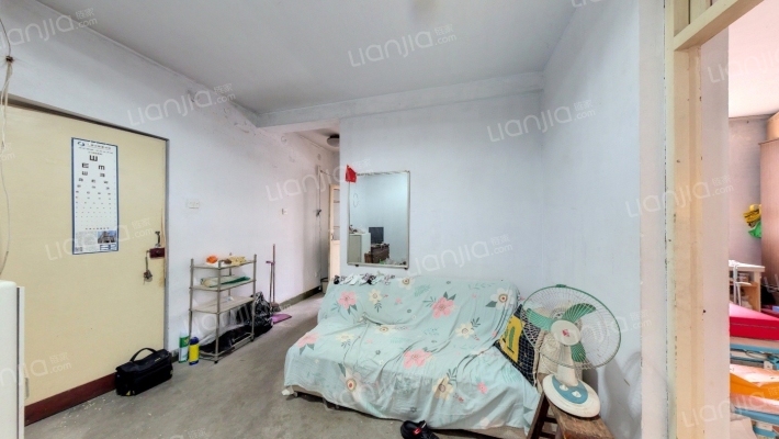 滨河小区颐兴园二手房实景图