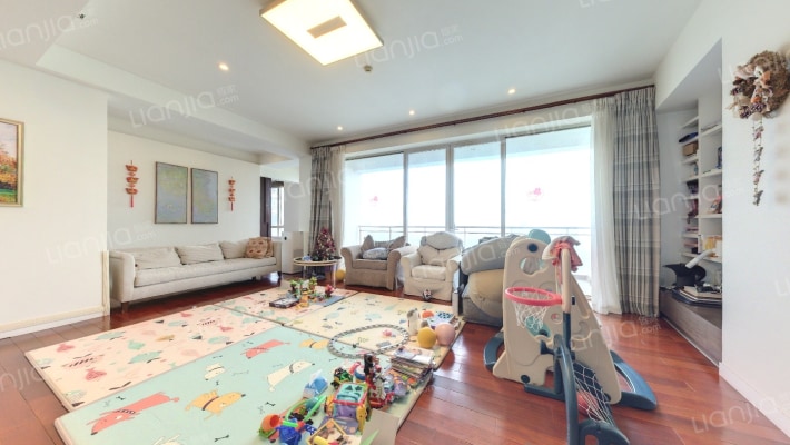 公园大道二手房实景图