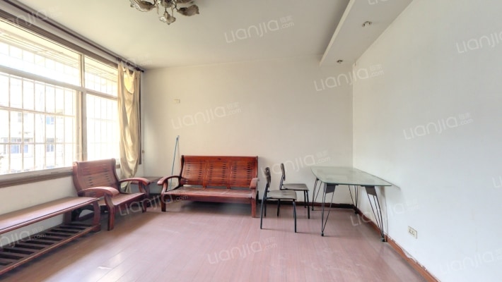 红光二期二手房实景图