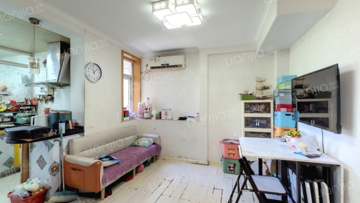 市人防宿舍二手房实景图