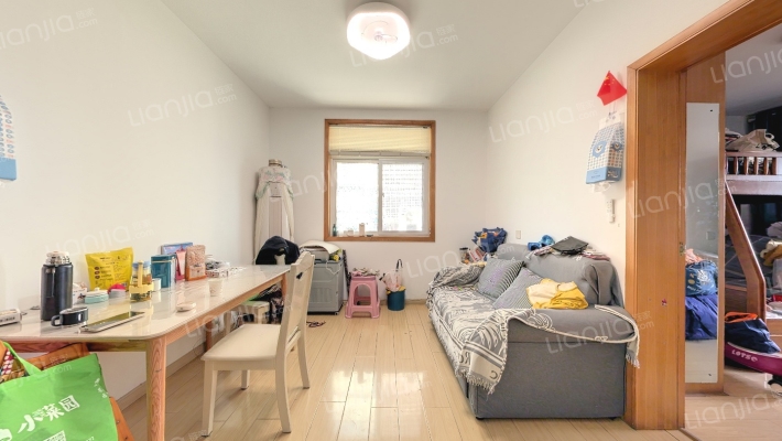 和平家园B1区二手房实景图