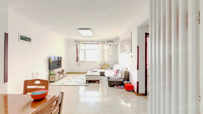 锦厦新城一期二手房实景图