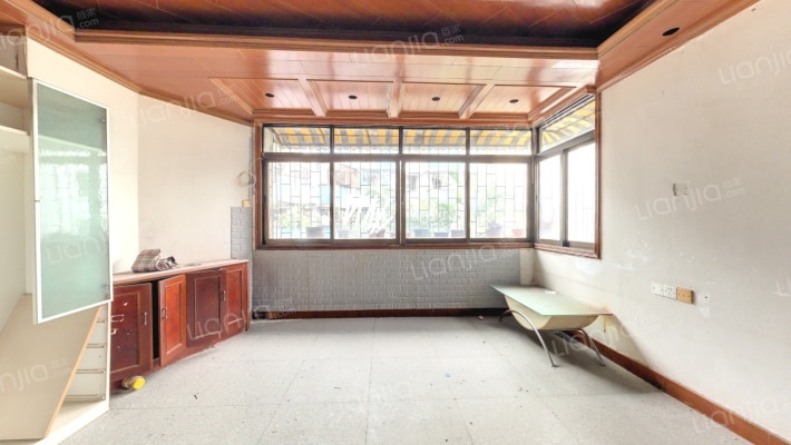 柏桠直街二手房实景图