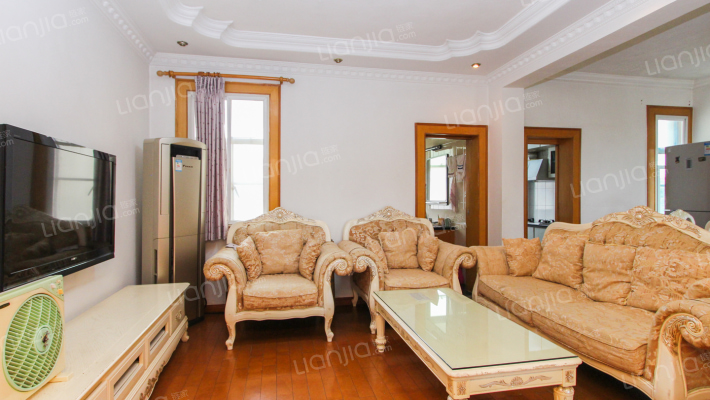 凌兆新村(凌兆路530弄)二手房实景图