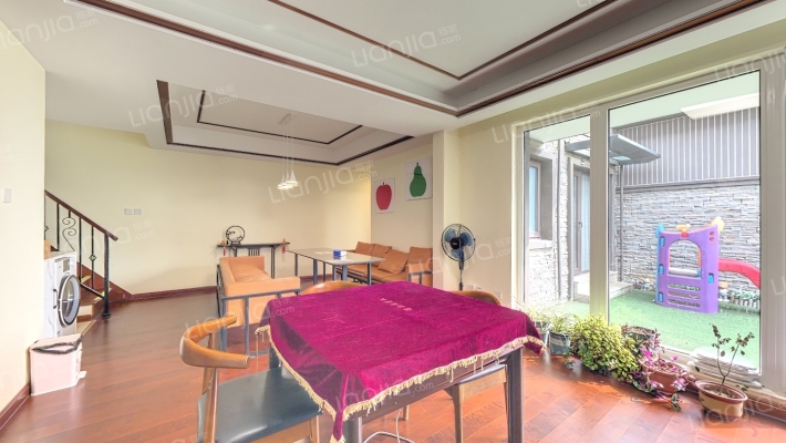 龙湖长城源著东望楼二手房实景图