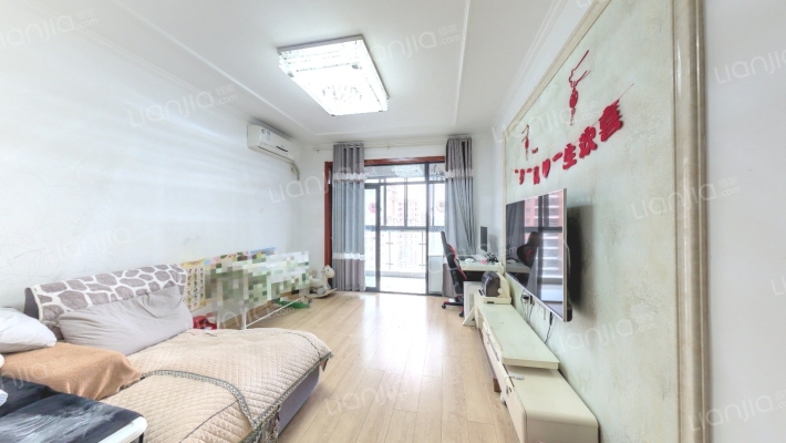 蓝鼎观湖苑二手房实景图