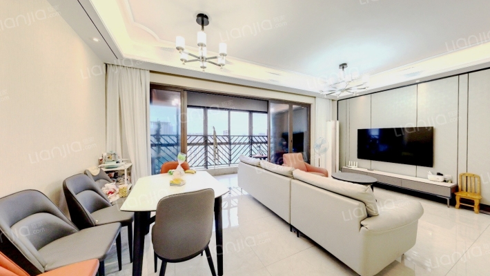 铂景台二手房实景图