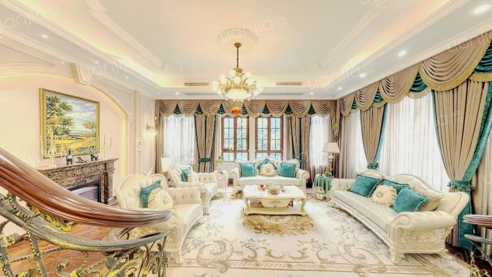 牧马山牧山湖蔚蓝卡地亚二手房实景图