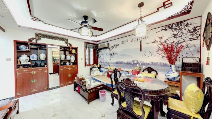 勤远里二手房实景图