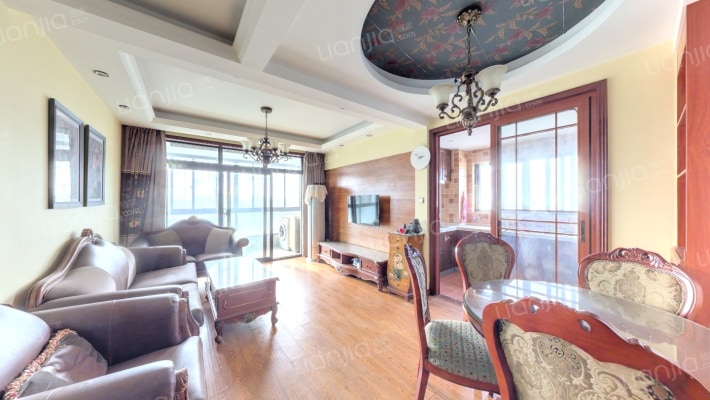 新安花苑西五区二手房实景图