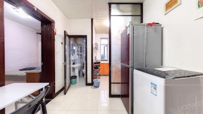 建国街一里二手房实景图