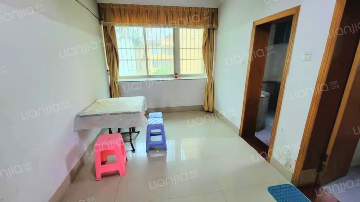 航都楼二手房实景图