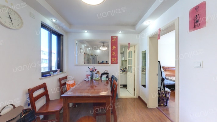 新德公寓(浦东)二手房实景图