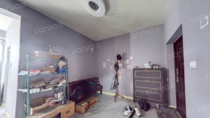 过街楼街111号二手房实景图