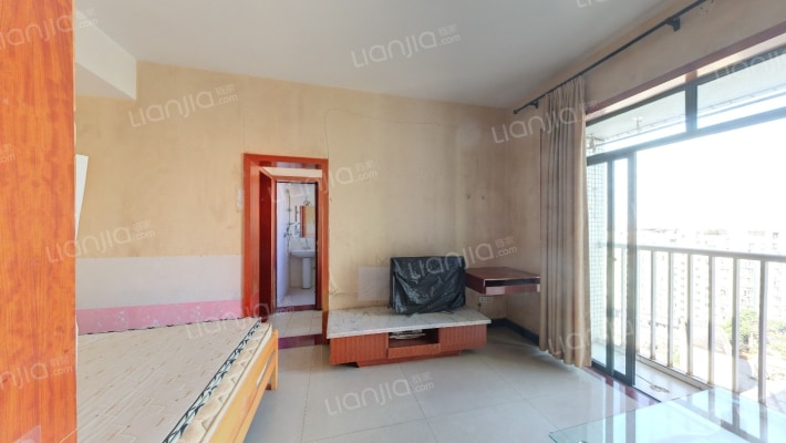 跨越新天地二手房实景图