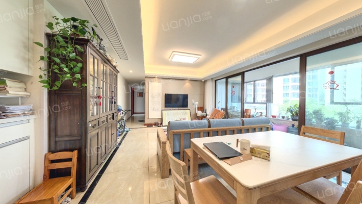 佳乐云锦阁二手房实景图