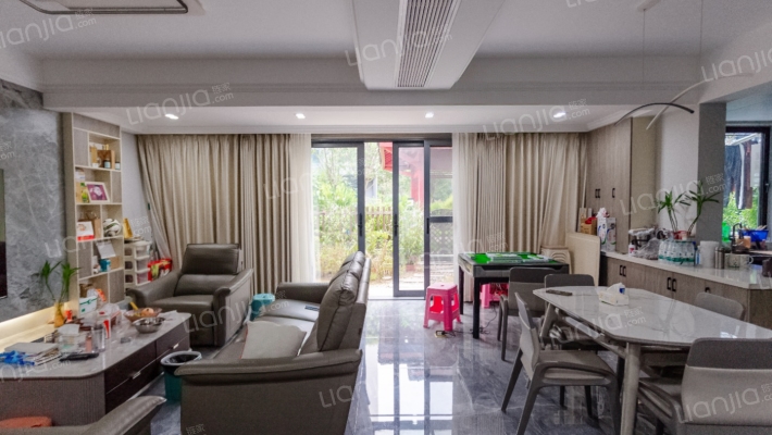 御临院二手房实景图