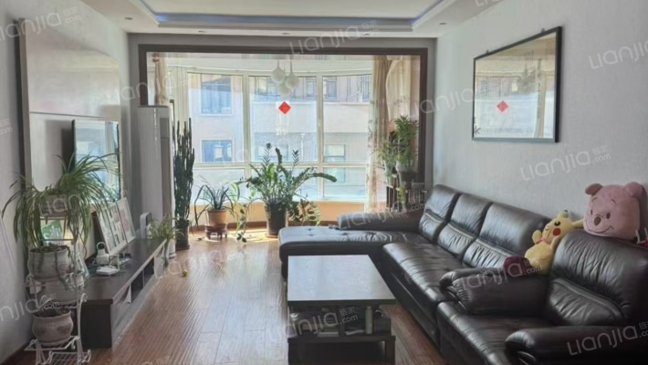 金融国际二手房实景图