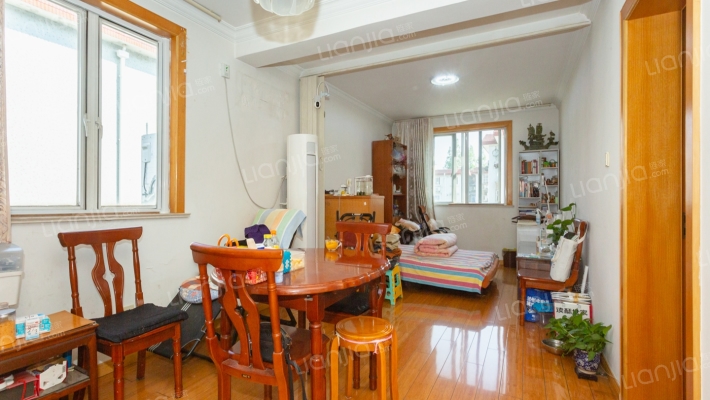 东陆新村四街坊二手房实景图