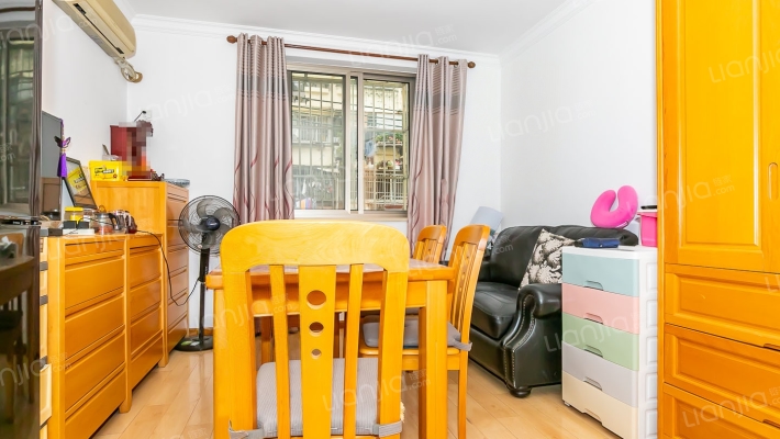 广中路310弄二手房实景图