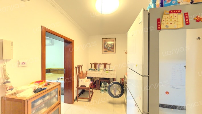 香河园中里二手房实景图