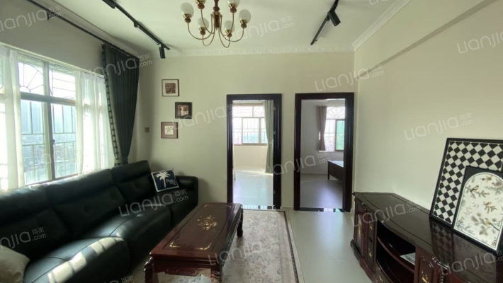 启辉花园二手房实景图