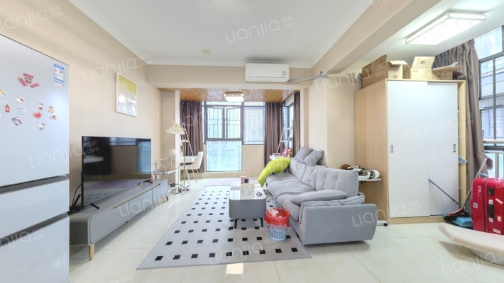 潜龙曼海宁花园南区二手房实景图