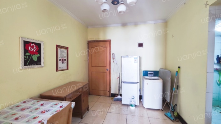 华丰大厦二手房实景图