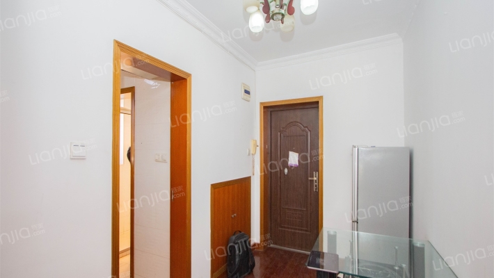 凌兆新村(三林路709弄)二手房实景图