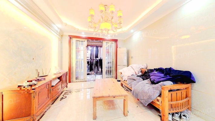 嘉湖景园二手房实景图