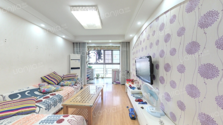 蓝鼎滨湖假日枫丹园二手房实景图