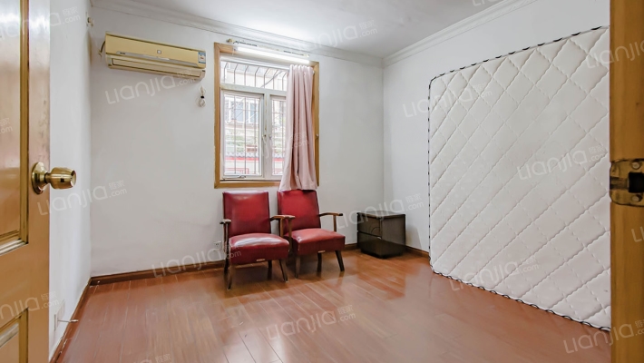 芷江中路363弄二手房实景图