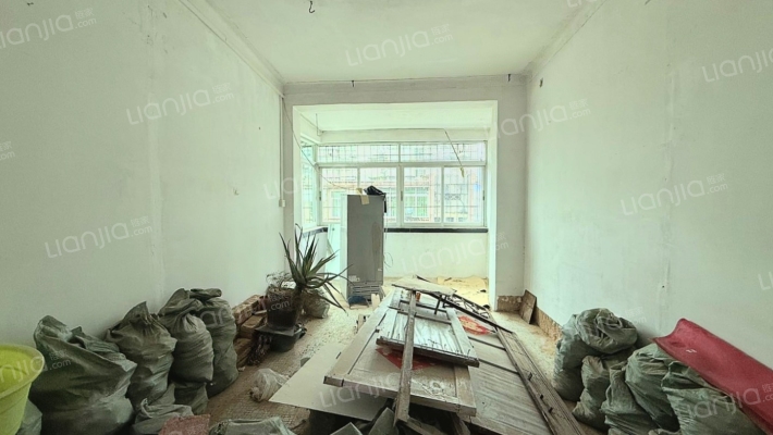 莲山巷6号二手房实景图