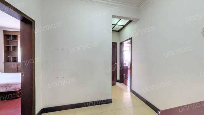 六场宿舍二手房实景图