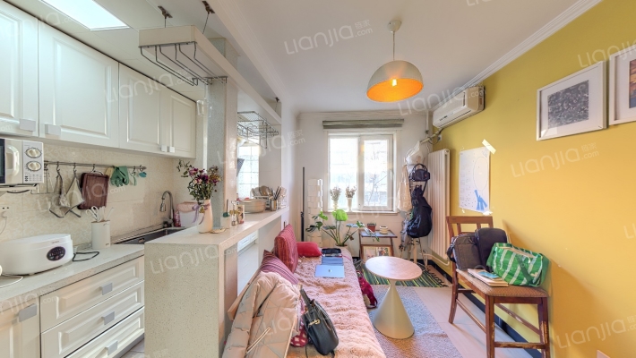 大山子南里二手房实景图