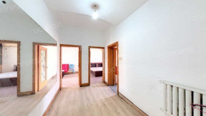 工商局宿舍(维明南大街）二手房实景图