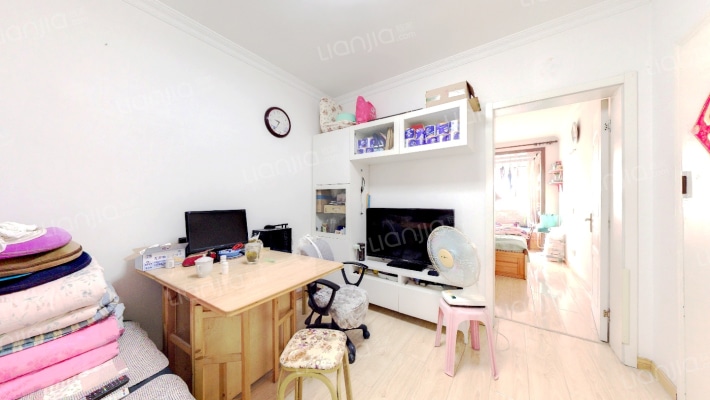 雍园二手房实景图