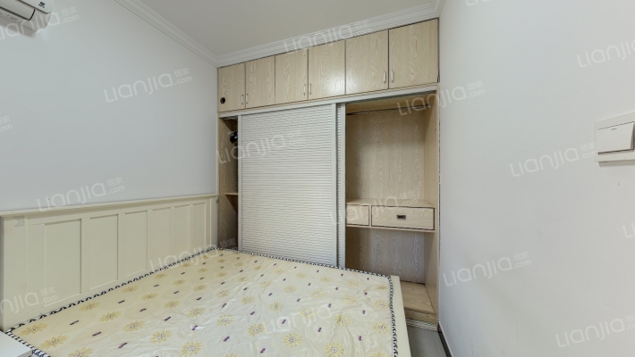 建华东苑二手房实景图