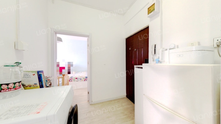 首都机场南路西里二手房实景图