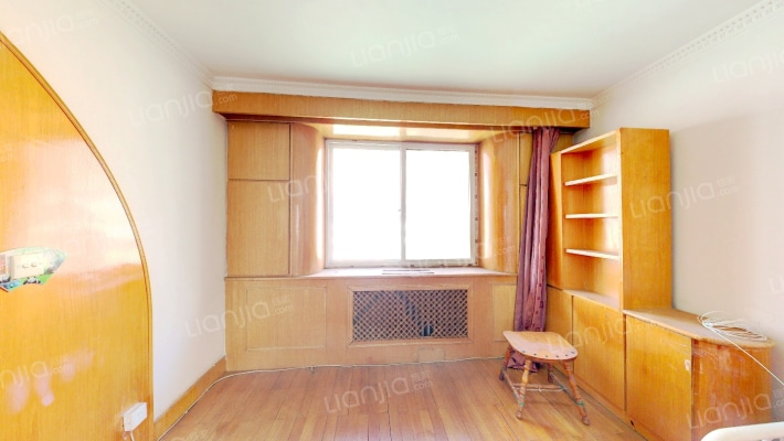 新春小区二手房实景图