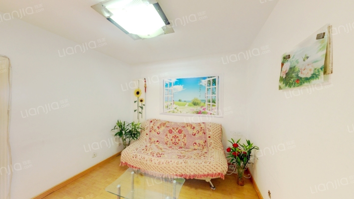 卫星花园二手房实景图