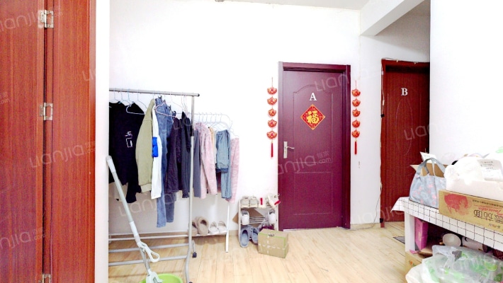 土桥plus二手房实景图