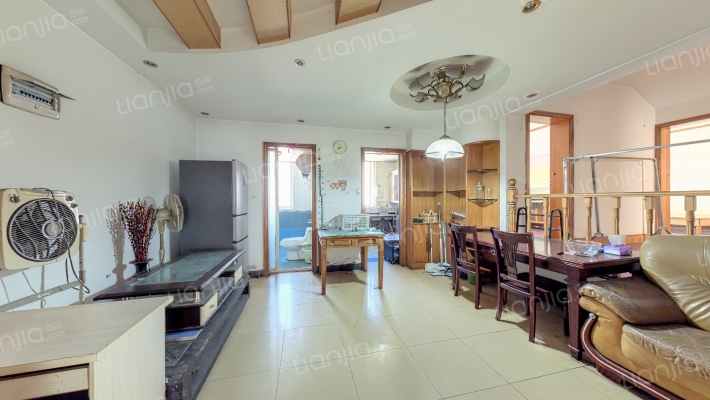 雅仕居二手房实景图