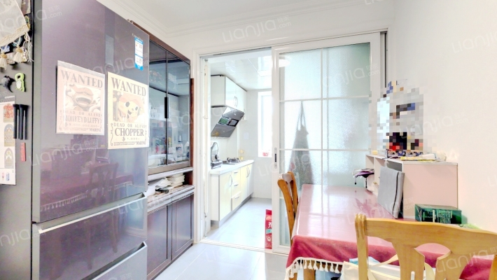 地震局宿舍二手房实景图