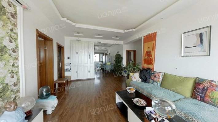 银泰城二期二手房实景图